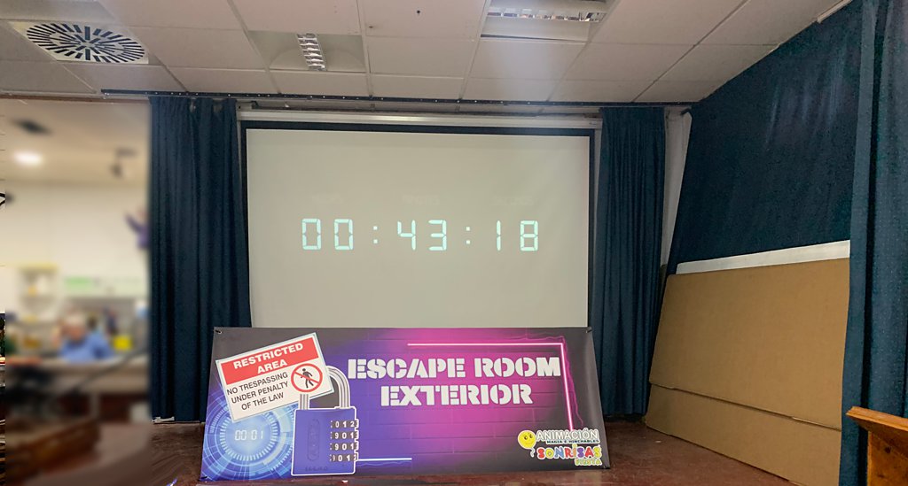 ESCAPE ROOM EXTERIOR SONRISAS FIESTA